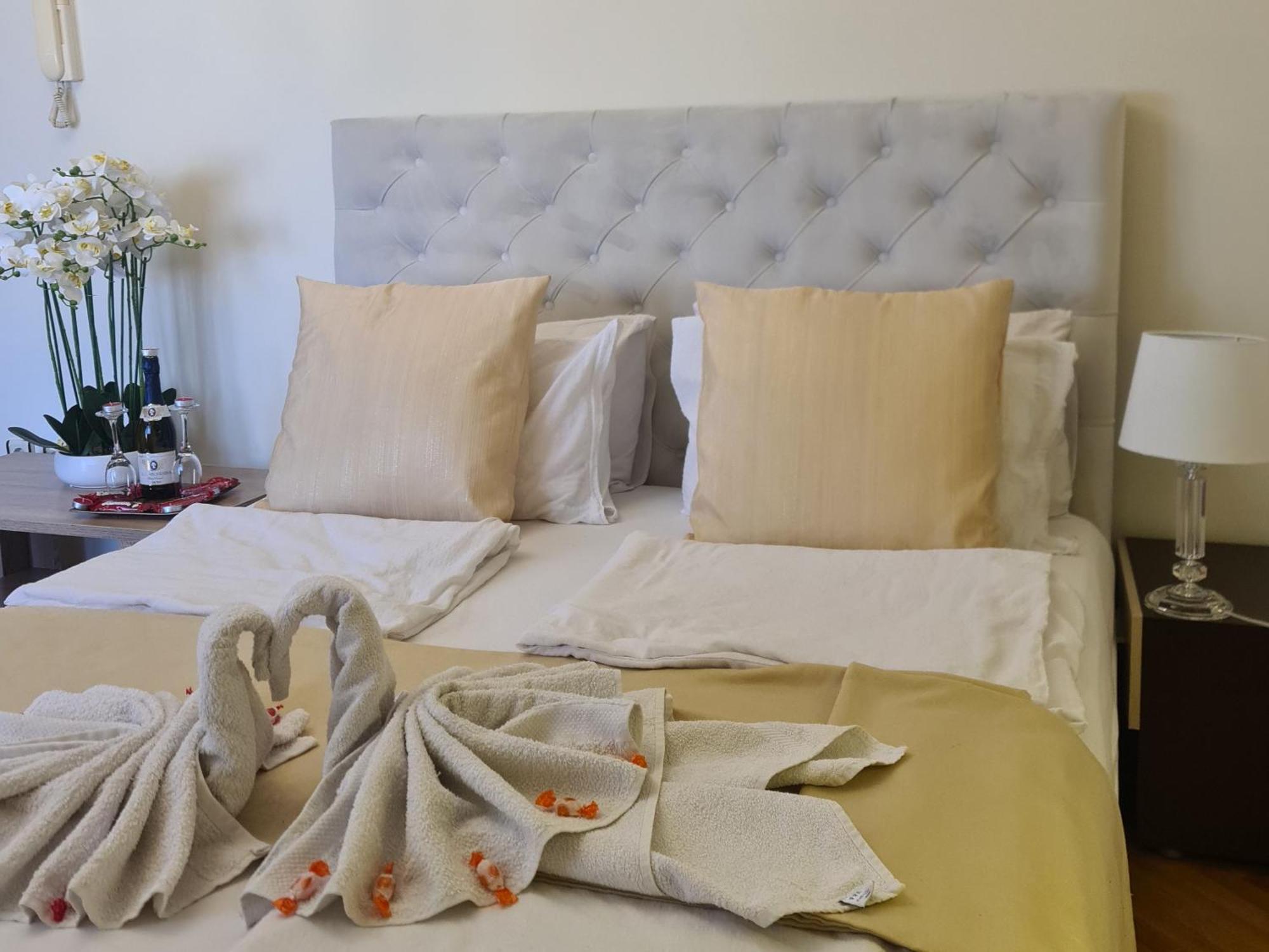 Apartmani Boss Vrnjačka Banja Zimmer foto